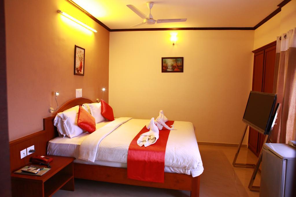 Sayoojyam Residency Hotel Palakkad Room photo